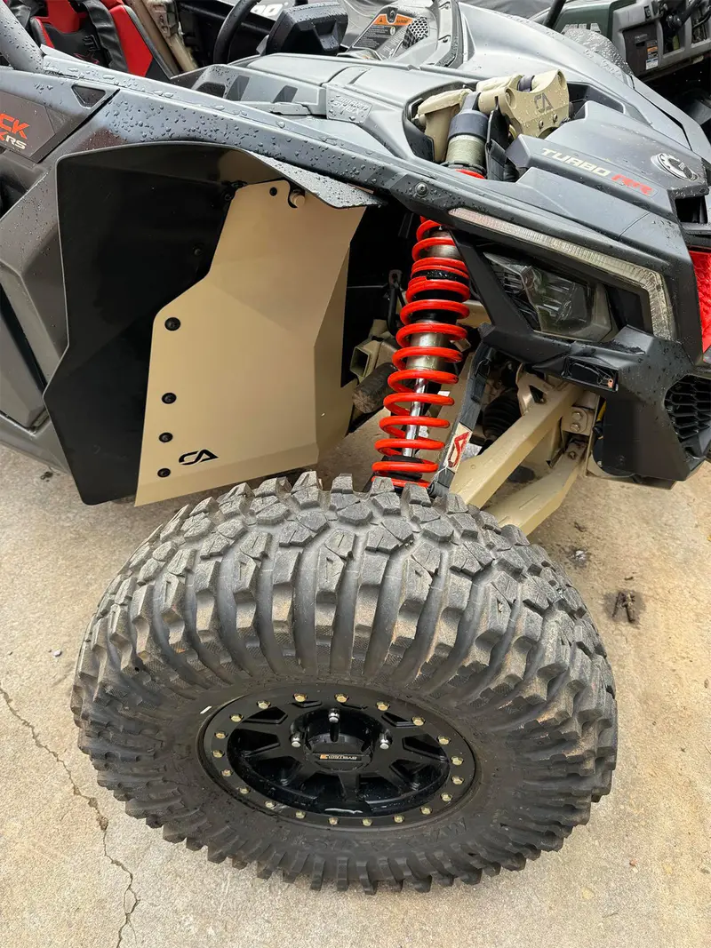 Ca Can-Am Maverick X3 Front Inner Fender Liners 13