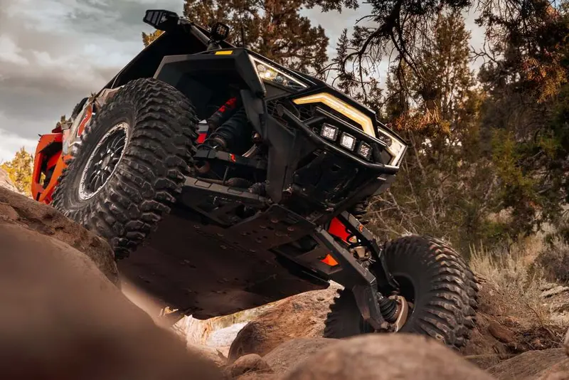 Csc '22+ Polaris Rzr Pro R Front Control Arms Rock Kit 1