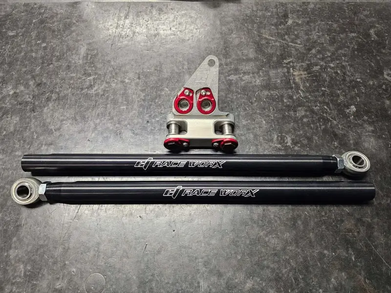 Ct Race Worx Can-Am Maverick R Pro Tie Rods With Stabilizer Mount 1