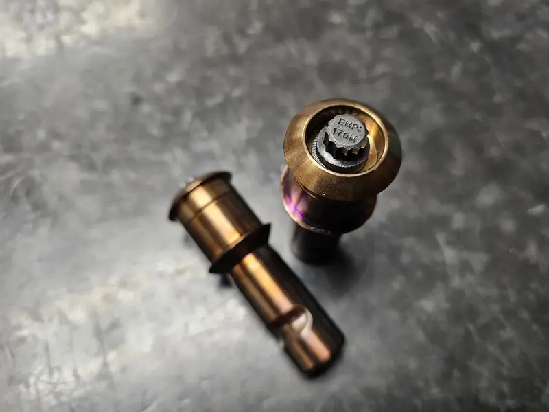 Ct Race Worx Can-Am Maverick X3 Lower Spindle Pins 2