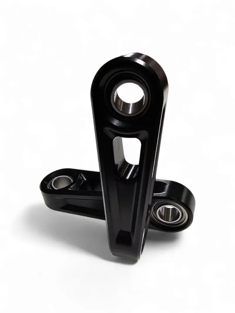 Elektric Offroad '17+ Can-Am Maverick X3 Volt Front Sway Bar Links - Black (Open Box) 1