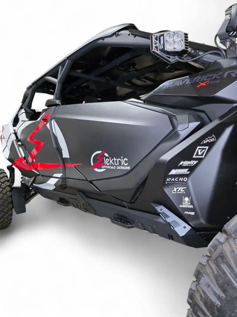 Elektric Offroad '24+ Can-Am Maverick R Volt Rocker Steps - 4 Seat 1