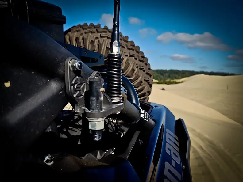 Evotech Motorsports Can-Am X3 B-Pillar Dual Whip Flag Mount 2