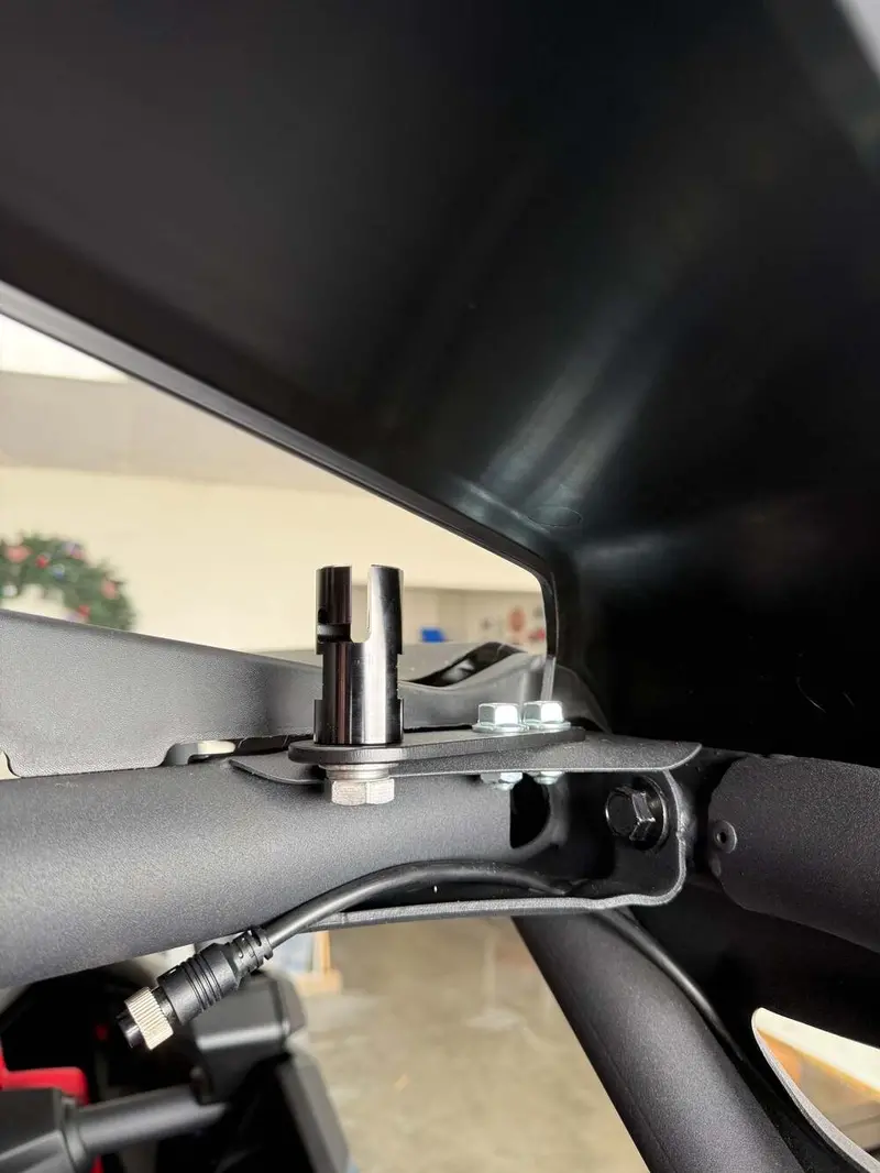 Factory Utv Can-Am Maverick R Whip Mounts 1