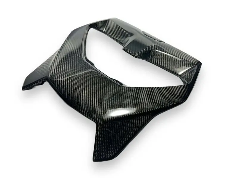Fourwerx Can-Am Maverick R Carbon Fiber Sr Center Hood 1