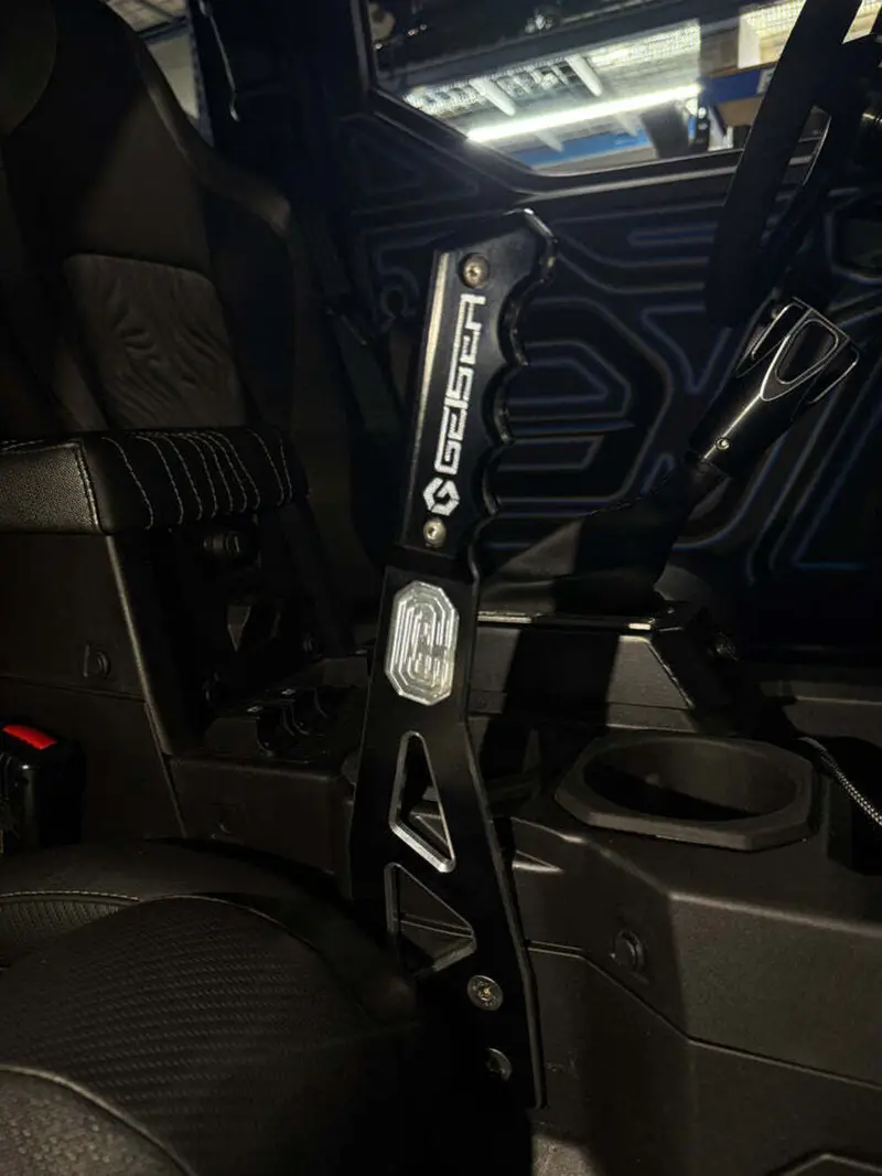 Geiser Performance '24+ Polaris Xpedition Grab Handle Billet 1