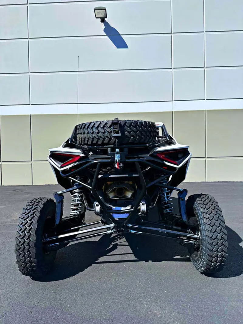 Geiser Performance Can-Am Maverick R Spare Tire Carrier 1