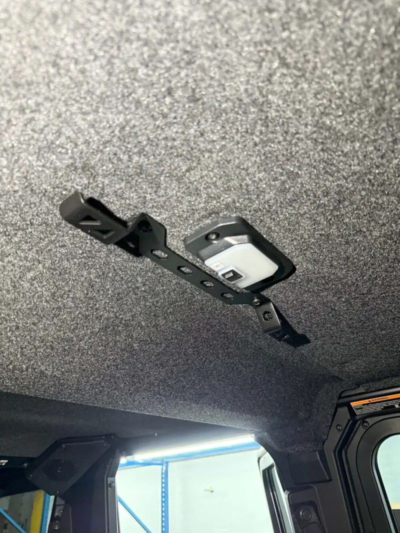 Geiser Performance Polaris Xpedition Headset Hanger 1