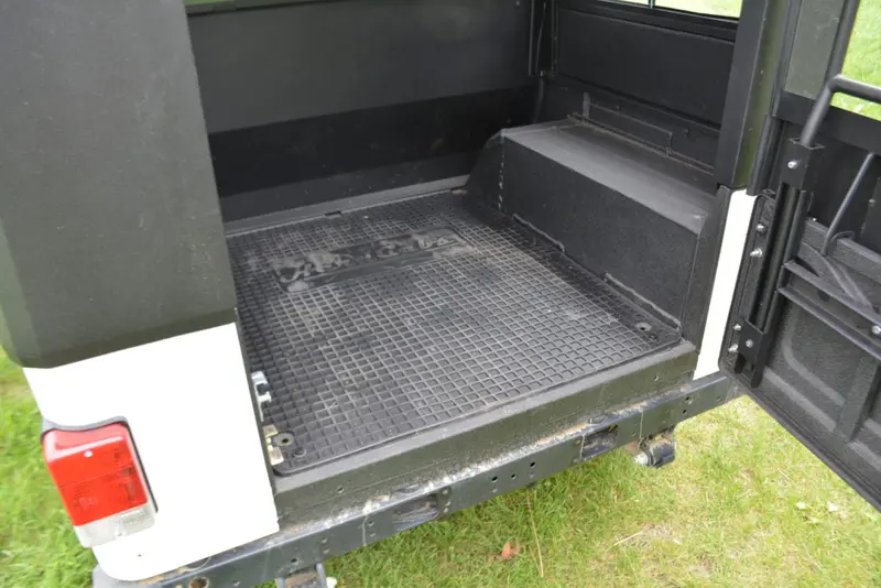 Hard Cabs Roxor 2/ 4 Cargo Bed Floor Mat 1
