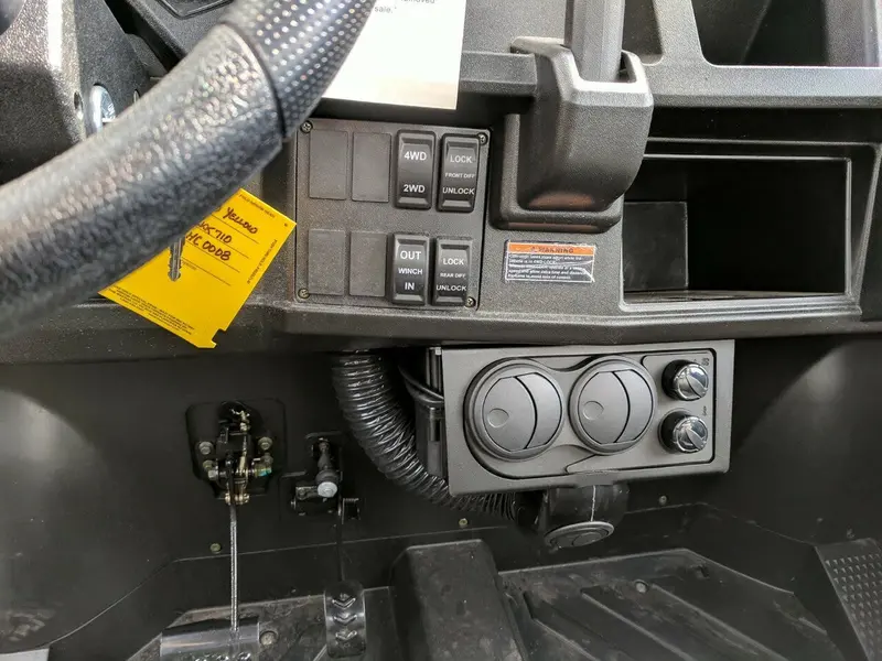 Ice Crusher Heaters '17-'21 Cub Cadet Challenger 550/750 Cab Heater 2