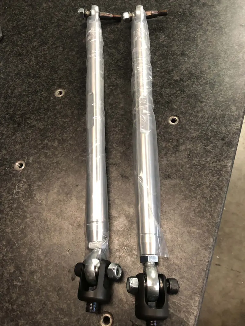Lm Utv '14-'17 Polaris Rzr +4"/Heim Steering Tie Rods 1