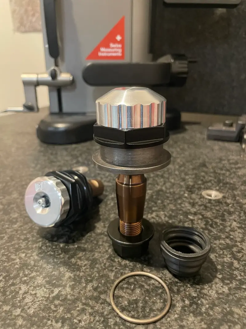 Lm Utv Polaris Rzr Pro R / Turbo R Lower Ball Joint With Dust Cap 1