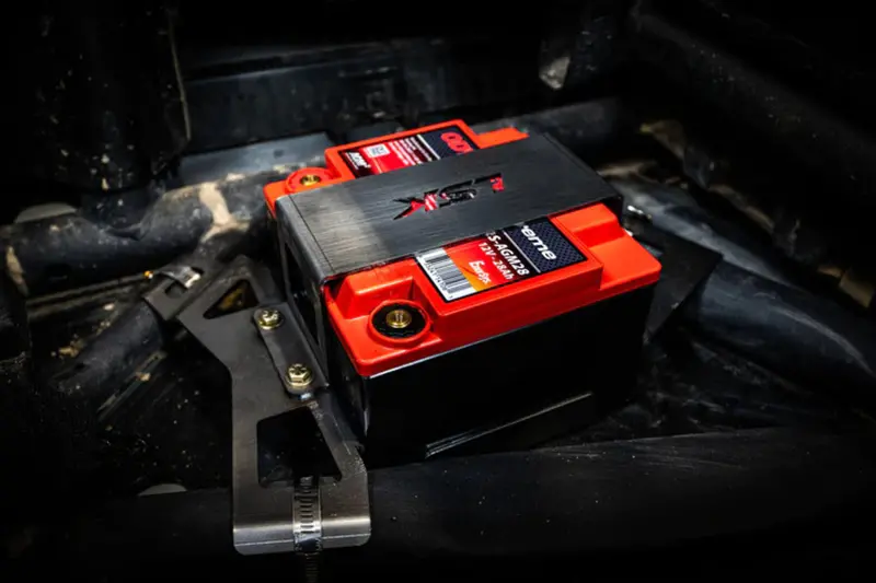 Lsk Can-Am Maverick R Battery Mounts 2