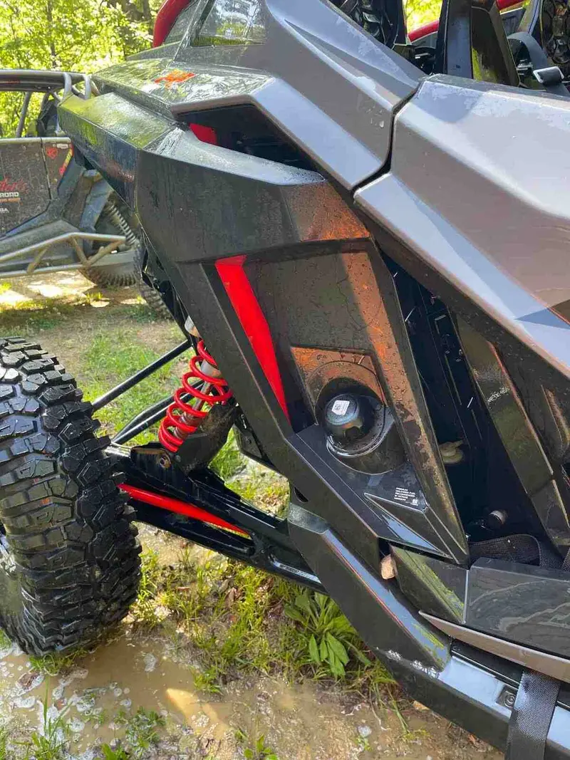L&W Fab Polaris Rzr Pro R Rear Inner Fender Mud Guard 1