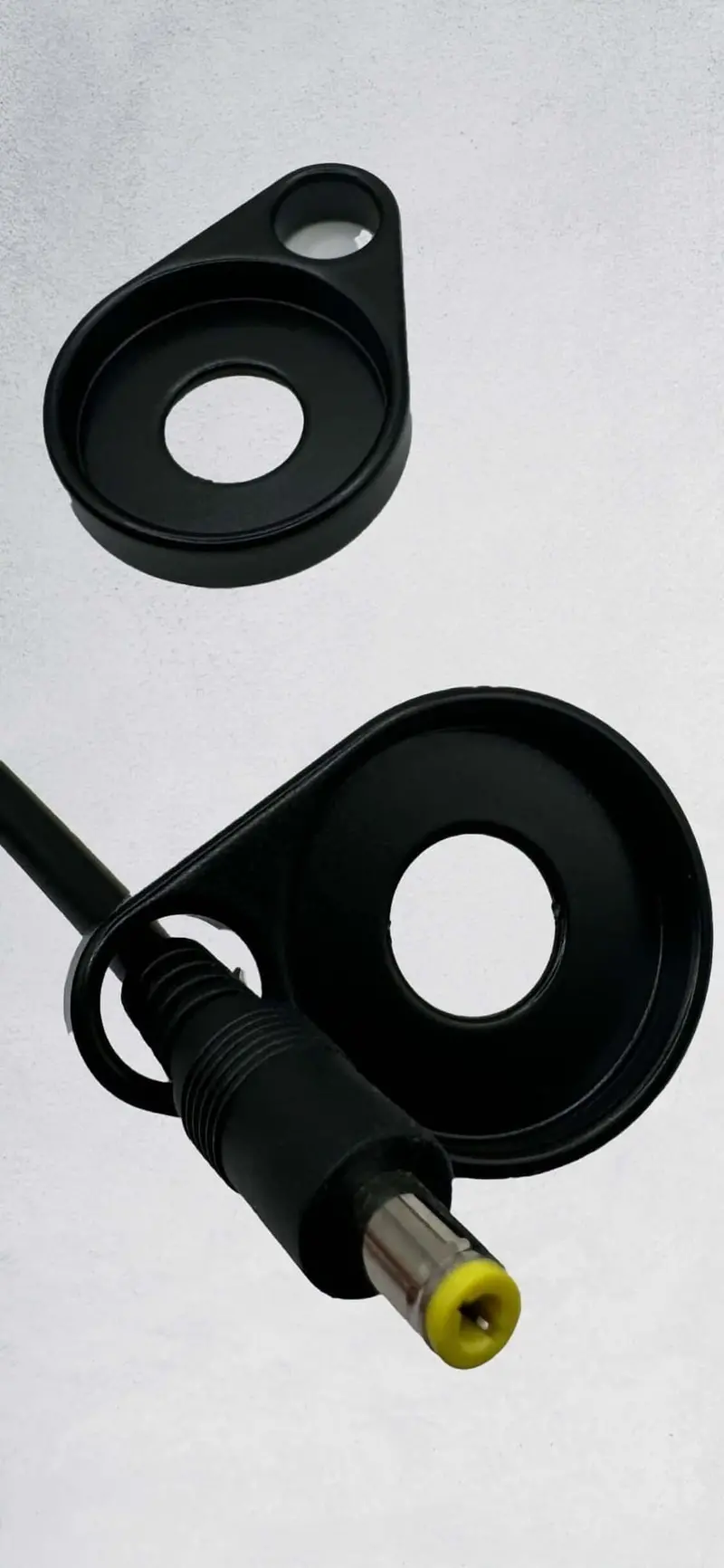 Marshin Whips Billet Bolt On Wire Holder 3
