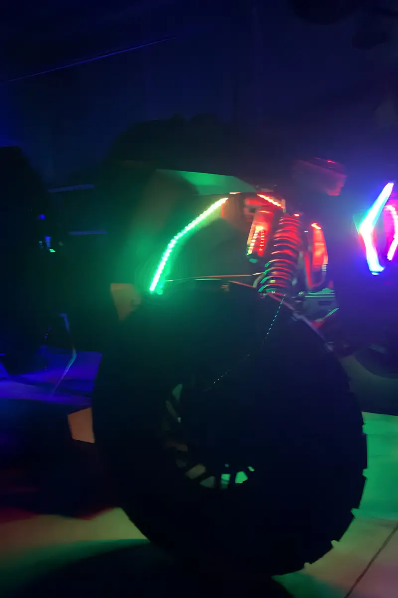 Mb Whips 6 Piece Strip Style Underglow Kit - Stage 1 1