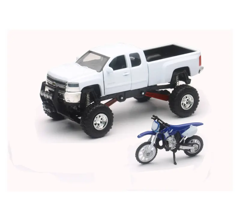 New Ray Toys Yamaha Dirt Bike 1:32 Scale Chevrolet Silverado Off Road Pick Up 1