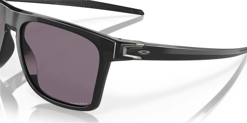 Oakley Leffingwell 5
