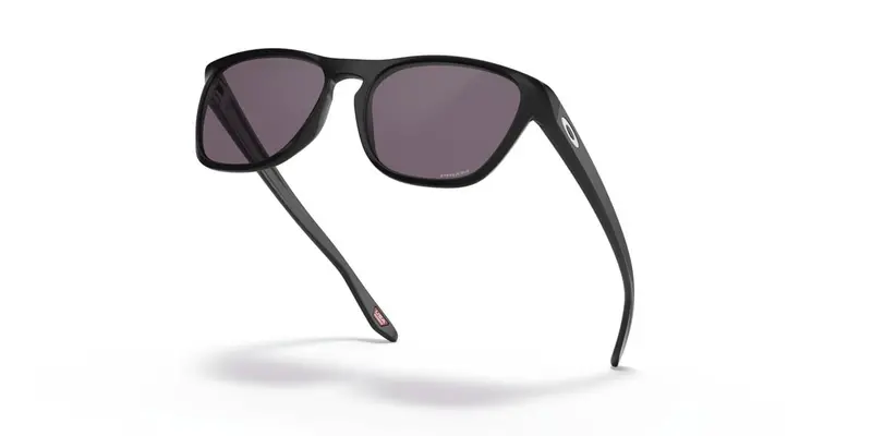 Oakley Manorburn 4