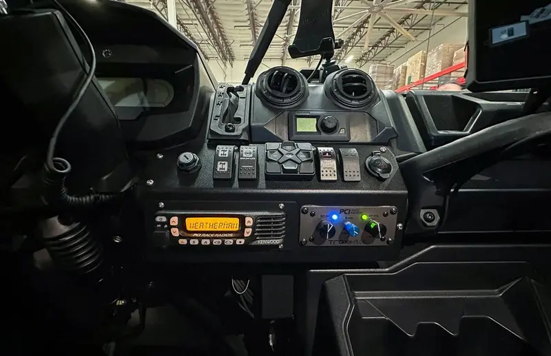 Pci Race Radios Can-Am Defender Bracket 4
