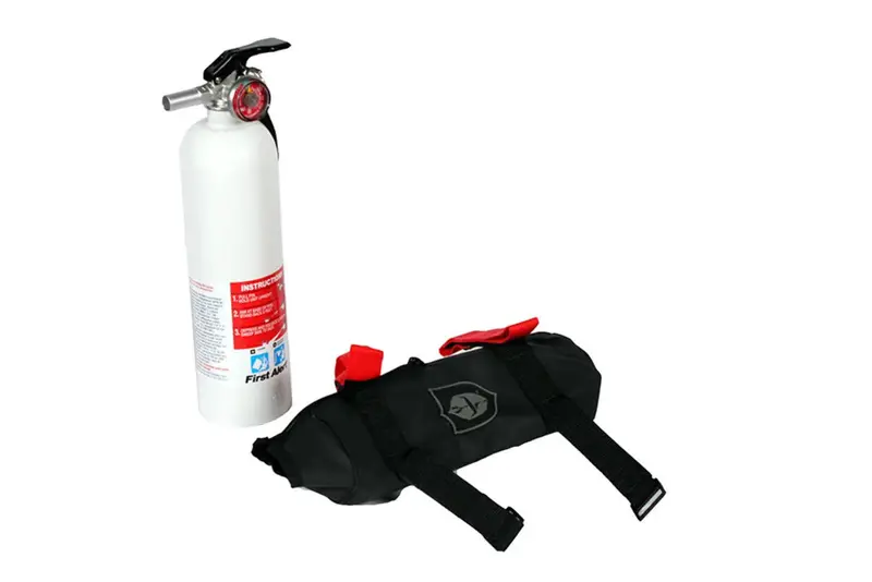 Pro Armor Fire Extinguisher Mount Kit - Mount & Fire Extinguisher 1