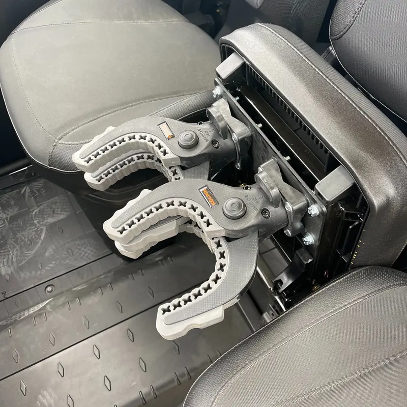 Ranch Armor Can-Am Defender Middle Seat Rifle Mount 2