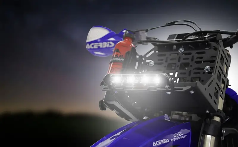 Razorback Offroad Universal Light Kit 2