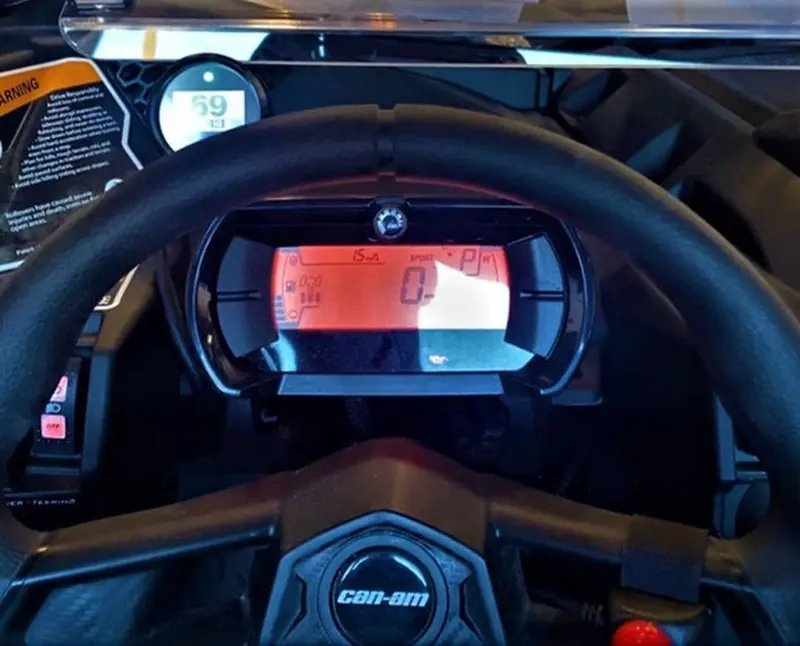 Razorback Technology '20-'24 Can-Am Maverick X3 Base Model Gauge Cluster Mount 2