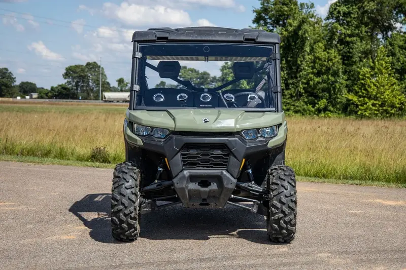 Rough Country Can-Am Defender Scratch Resistant Vented Full Windshield 2