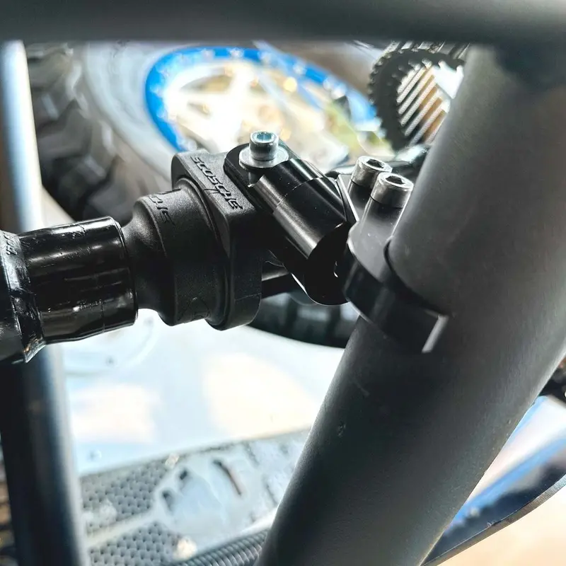 Rugged Radios Mac-Xc Magnetic Quick-Release For Helmet Air Pumper 5
