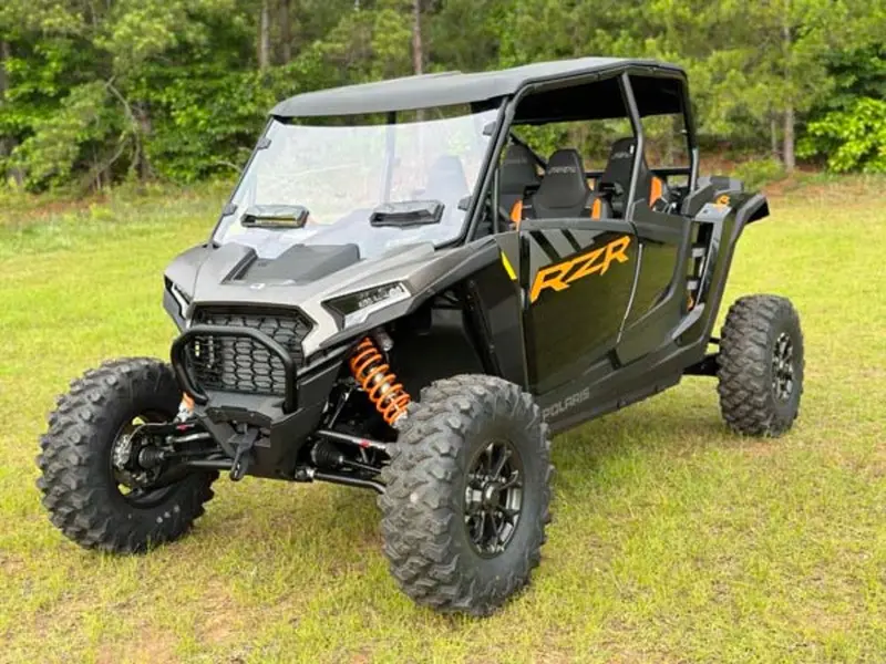 Seizmik '24-'26 Polaris Rzr Xp 1000 Toolless Versa-Vent Scratch Resistant Hard Coated Windshield 1