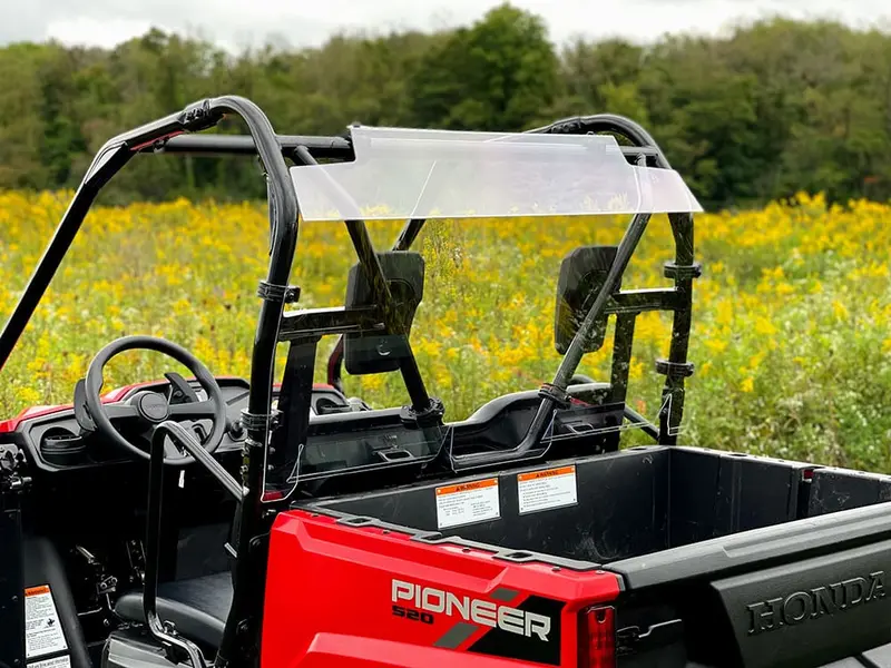 Spike Honda Pioneer 520 Rear Windshield 1