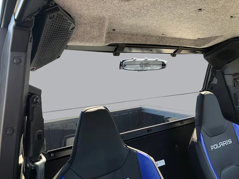 Spike Polaris Xpedition Xp Tinted Rear Wind Shield With Vent 2