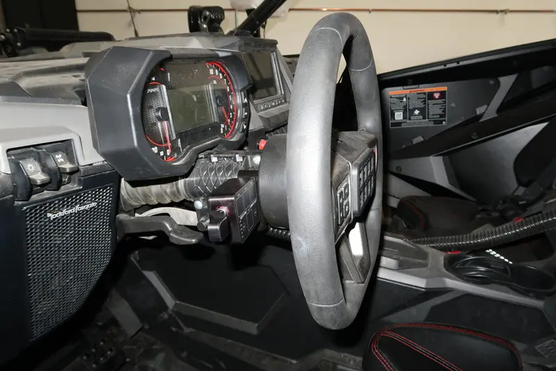 Switch Pros Polaris Pro R Command-Touch Ct4 Accessory Controller & Turn Signal Kit 2