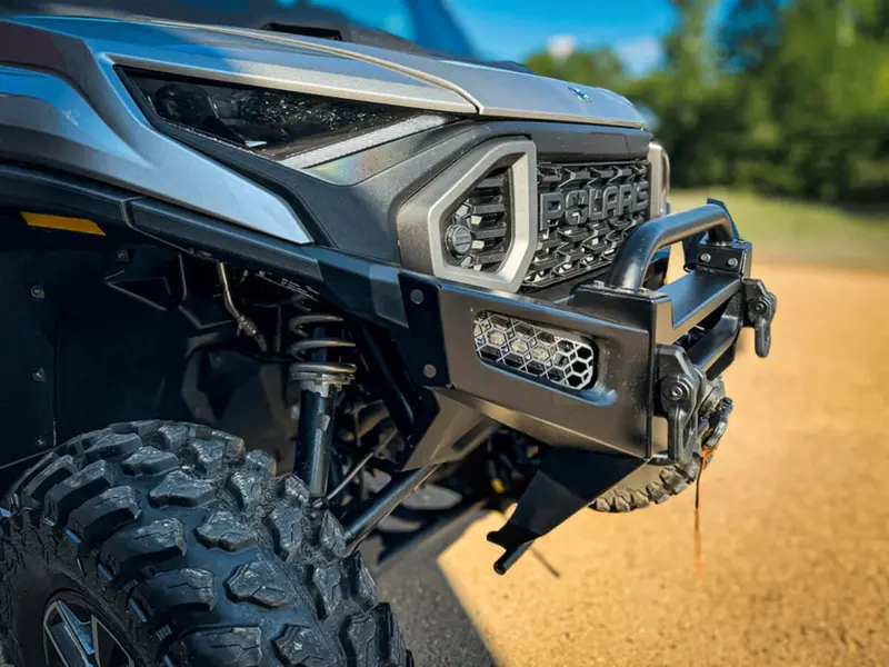 Thumper Fab '25+ Polaris Ranger Xp 1000/Xd 1500 Factory Front Bumper Light Kit 1