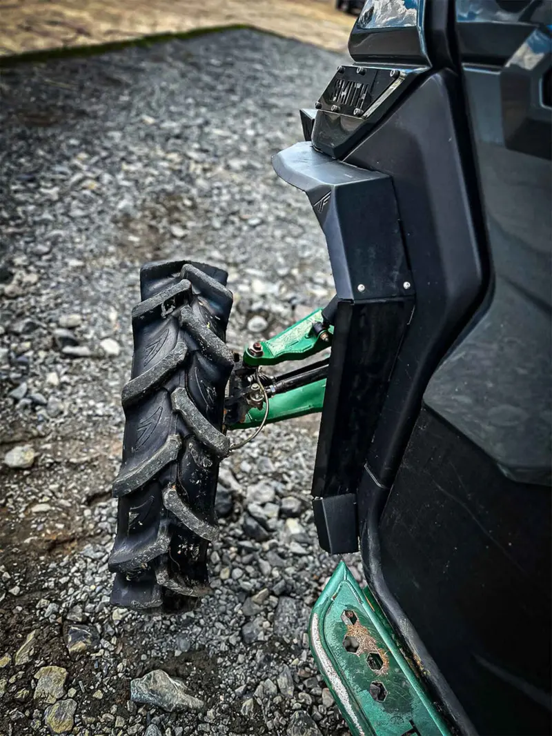 Thumper Fab Can-Am Defender Fender Flares 2