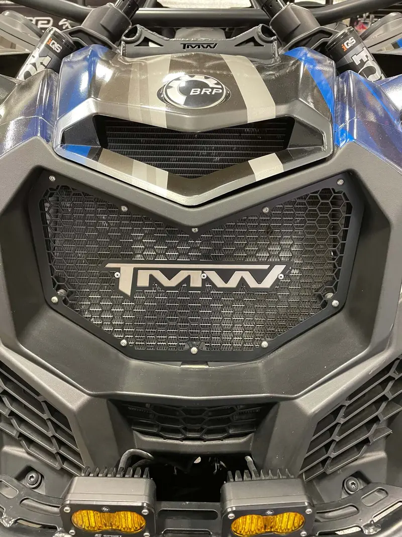 Tmw Can-Am Maverick X3 Grill 1