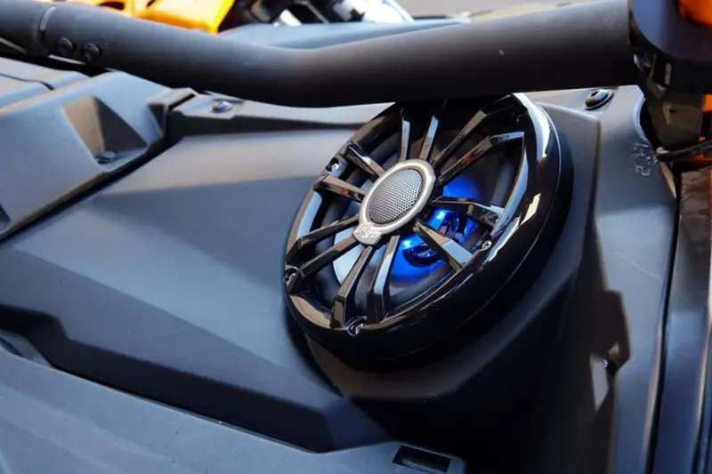 Utv Stereo Can-Am Maverick X3 6.5” Dash Panel Speaker Enclosures 2