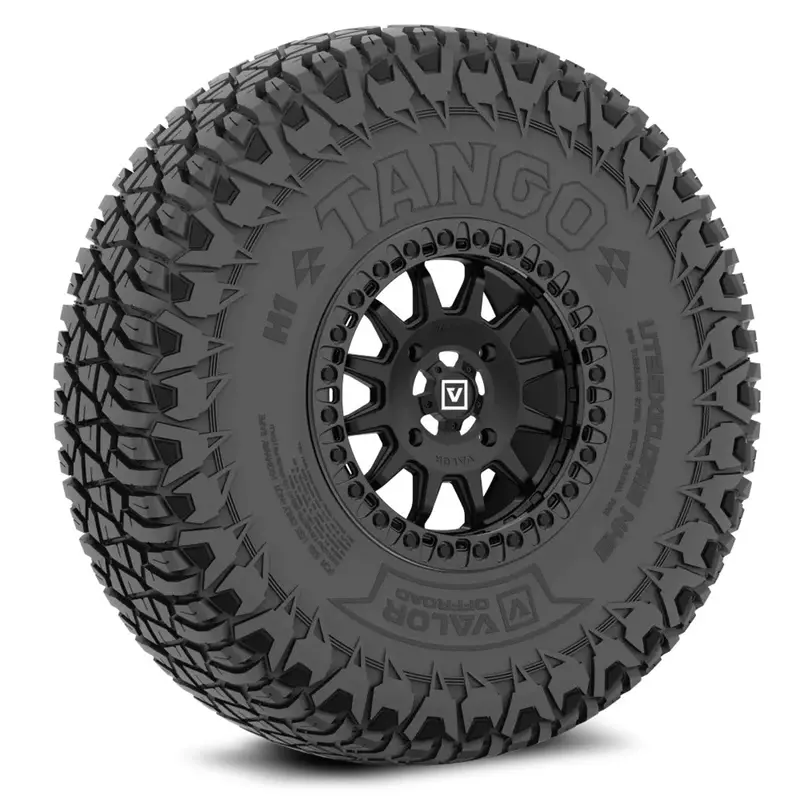 Valor Offroad Tango On 15X7 V09 Sb Utv Wheel & Tire Kit 1