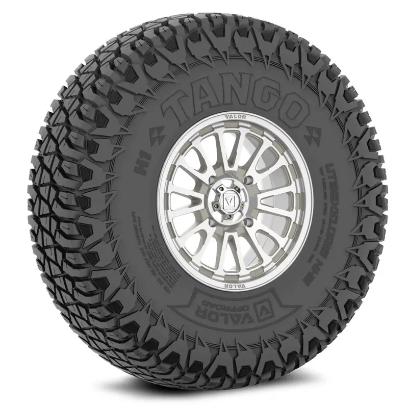 Valor Offroad Tango On 15X7 V14 Rm Utv Wheel & Tire Kit 1