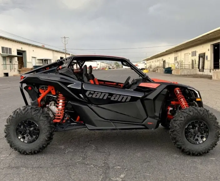 Vent Racing Can-Am X3 Fastback Cage 1