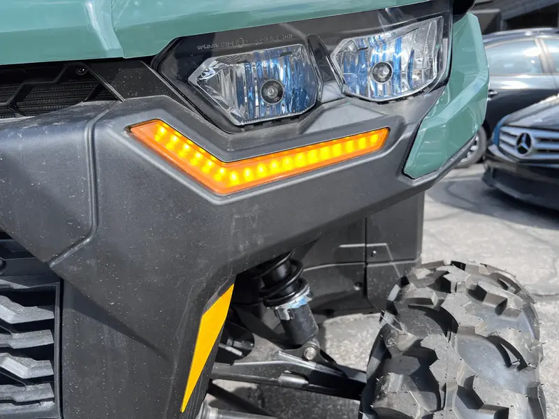 Wd Electronics Can-Am Brp Defender Turn Signal Kit 1
